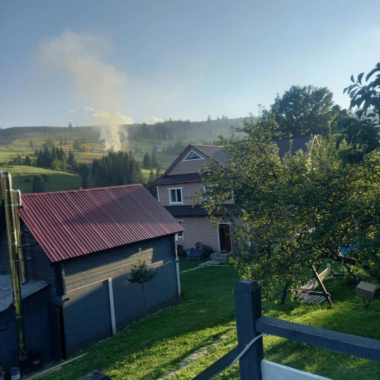 Kazka Aparthotel Jablunytsja Exteriör bild