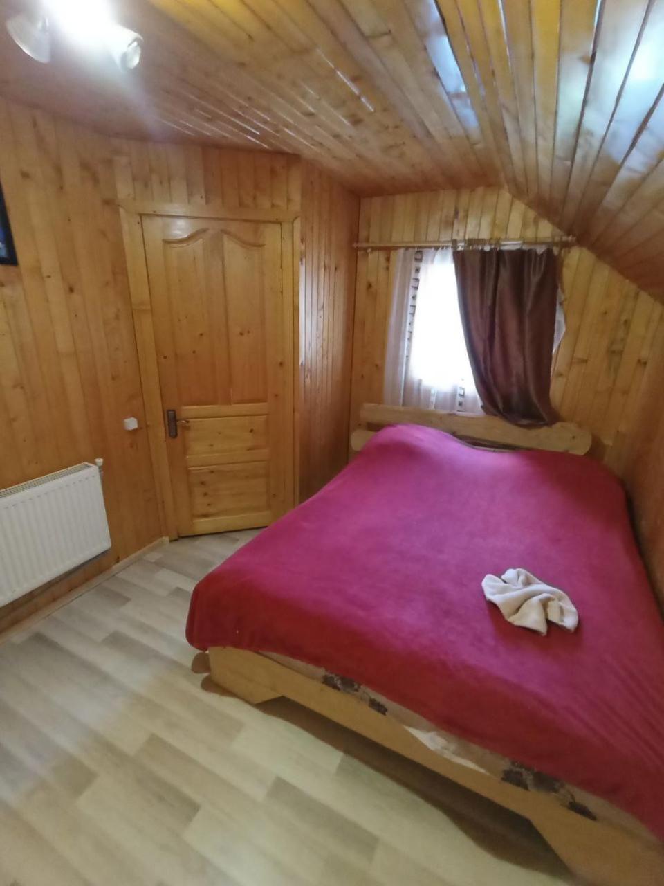 Kazka Aparthotel Jablunytsja Exteriör bild