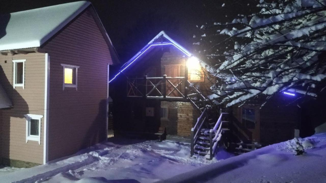 Kazka Aparthotel Jablunytsja Exteriör bild