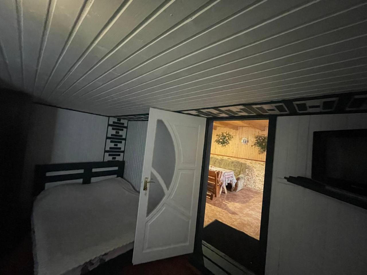 Kazka Aparthotel Jablunytsja Exteriör bild
