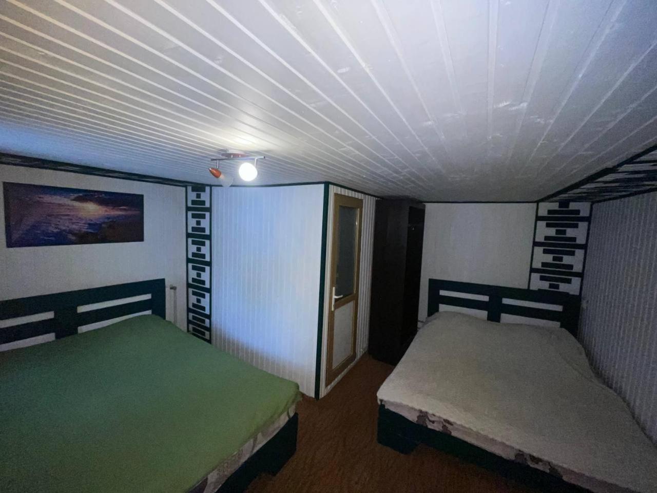 Kazka Aparthotel Jablunytsja Exteriör bild