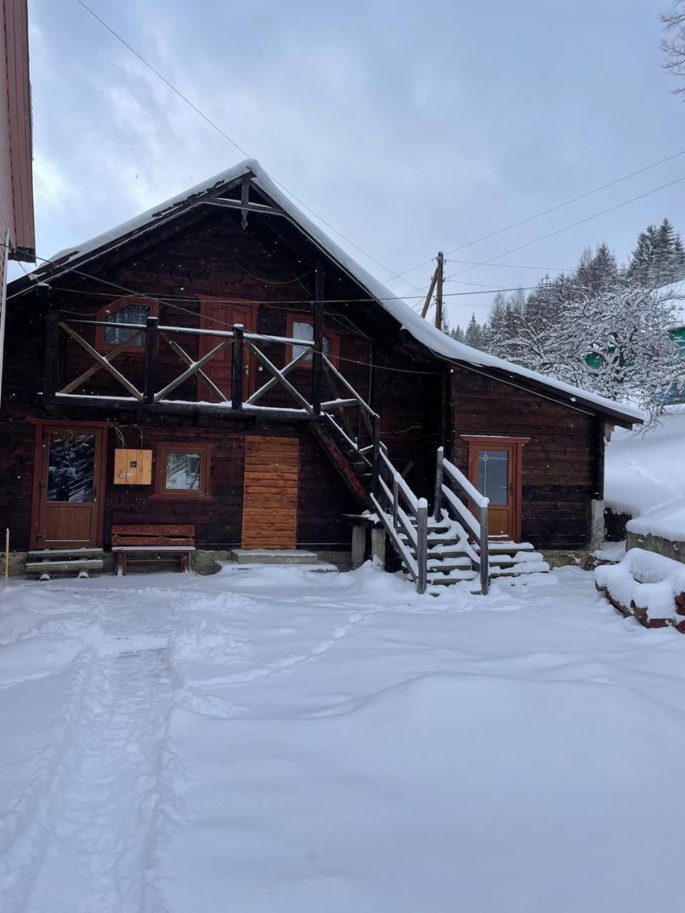 Kazka Aparthotel Jablunytsja Exteriör bild