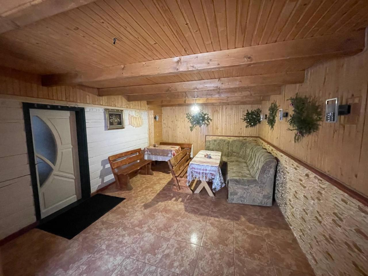 Kazka Aparthotel Jablunytsja Exteriör bild