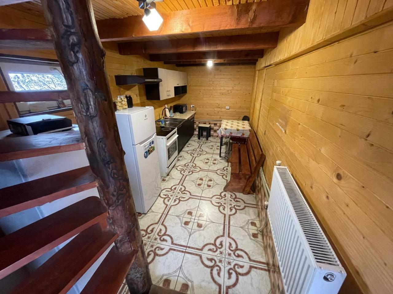 Kazka Aparthotel Jablunytsja Exteriör bild