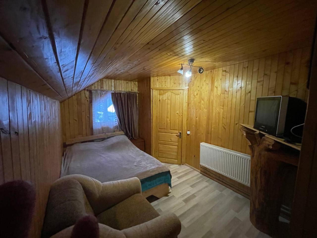 Kazka Aparthotel Jablunytsja Exteriör bild